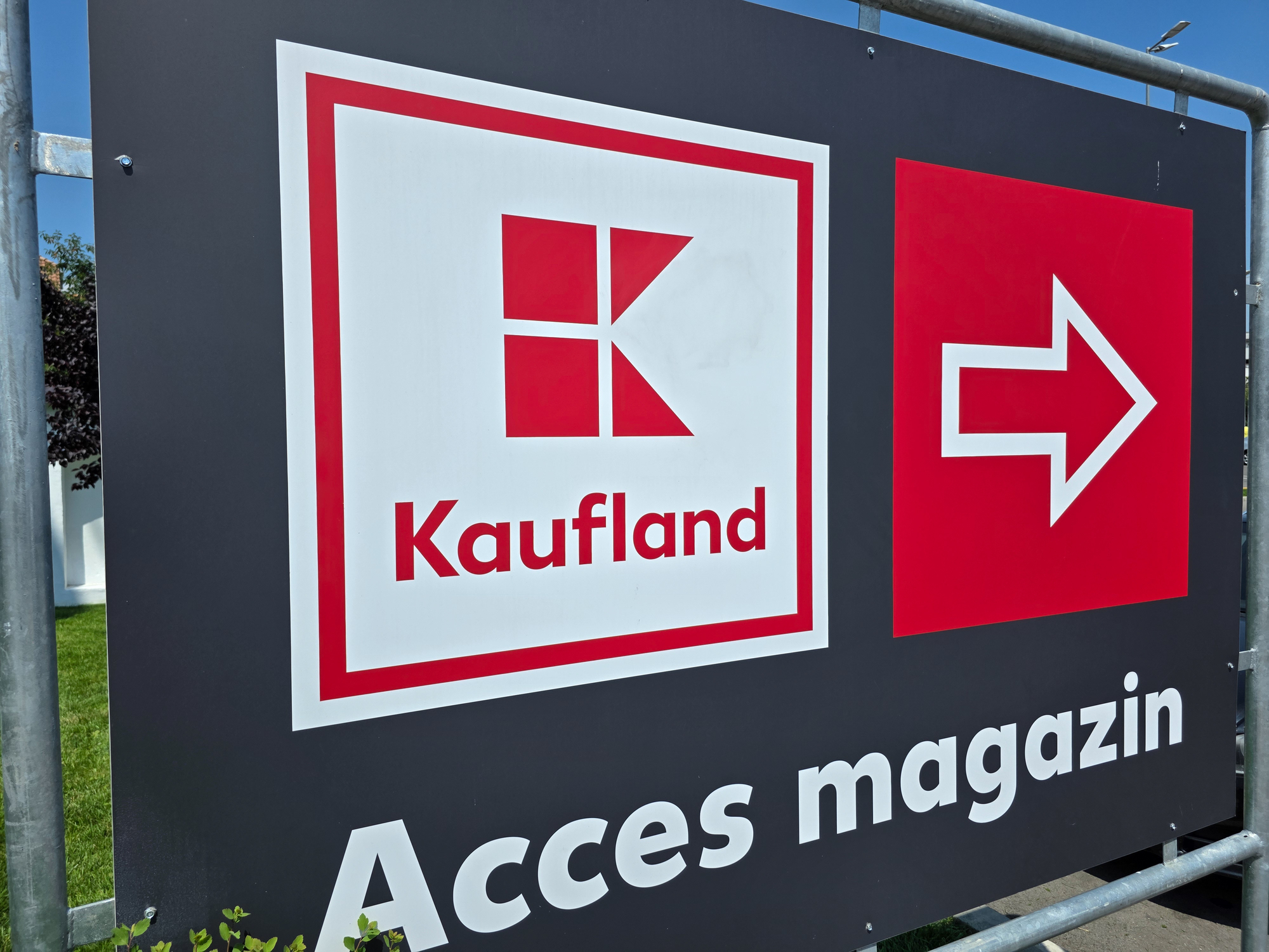 Kaufland lansează campania Black Friday 2026: reduceri de până la 75% la mii de produse
