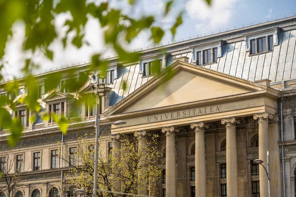 Universitatea din București lansează un program de sprijin psihologic pentru 37.000 de studenți
