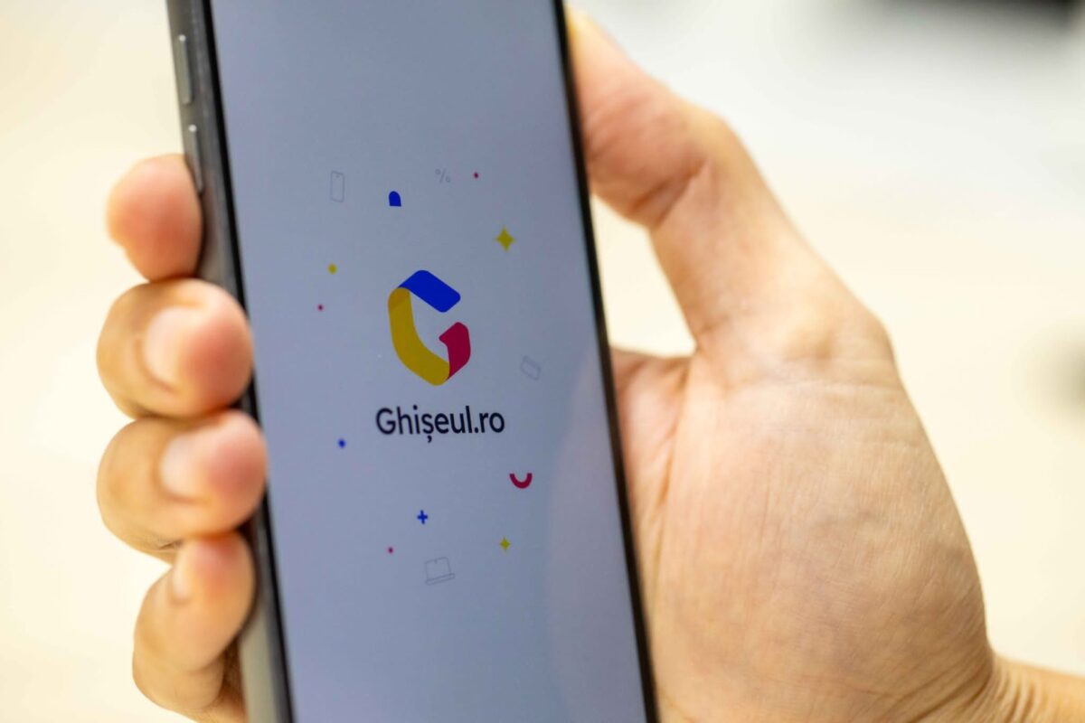 Aplicația Ghișeul.ro introduce GIA, un asistent digital bazat pe inteligență artificială