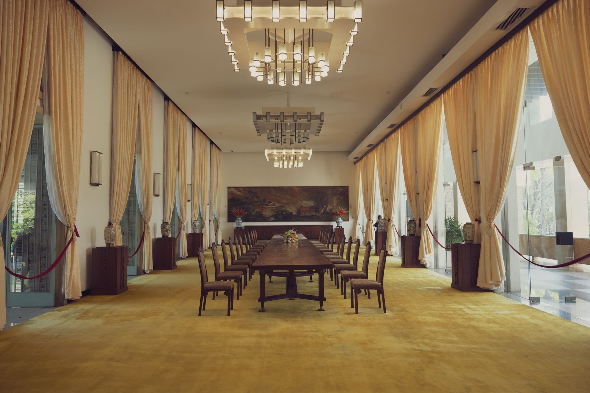 Xi Jinping a consultat personalități din afara Partidului Comunist Chinez privind guvernarea strictă a partidului
