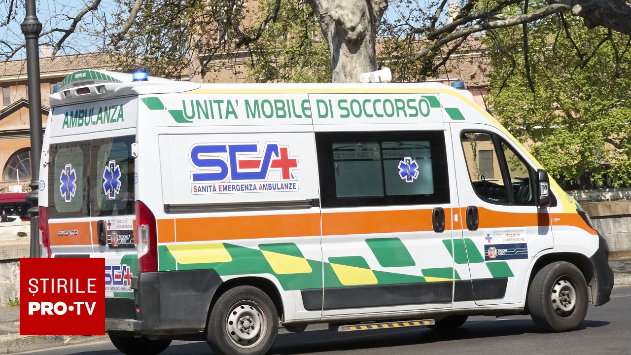 O femeie a născut într-un autobuz din Italia, cu ajutorul pasagerilor și al șoferiței