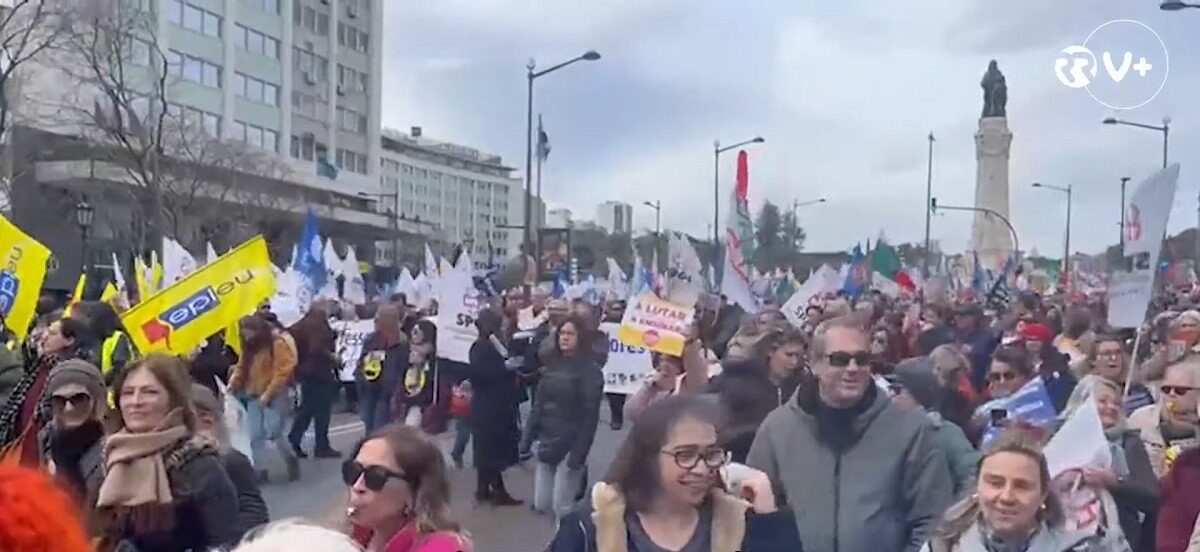 Mii de oameni au protestat în Lisabona pentru dreptul la locuire și împotriva noilor reglementări ale chiriilor