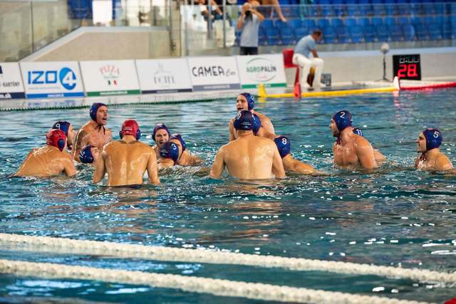 CSM Oradea a obținut prima victorie în turneu de calificare la Liga Campionilor de polo