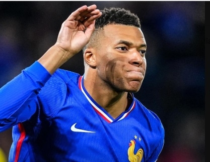 Kylian Mbappé schimbă Nike cu On: un parteneriat de impact în lumea fotbalului
