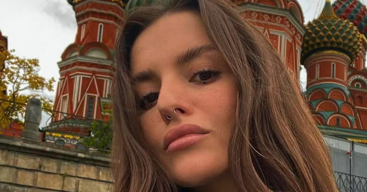 O fostă membră Pussy Riot dezvăluie cum a fost recrutată de FSB prin amenințări cu moartea mamei sale