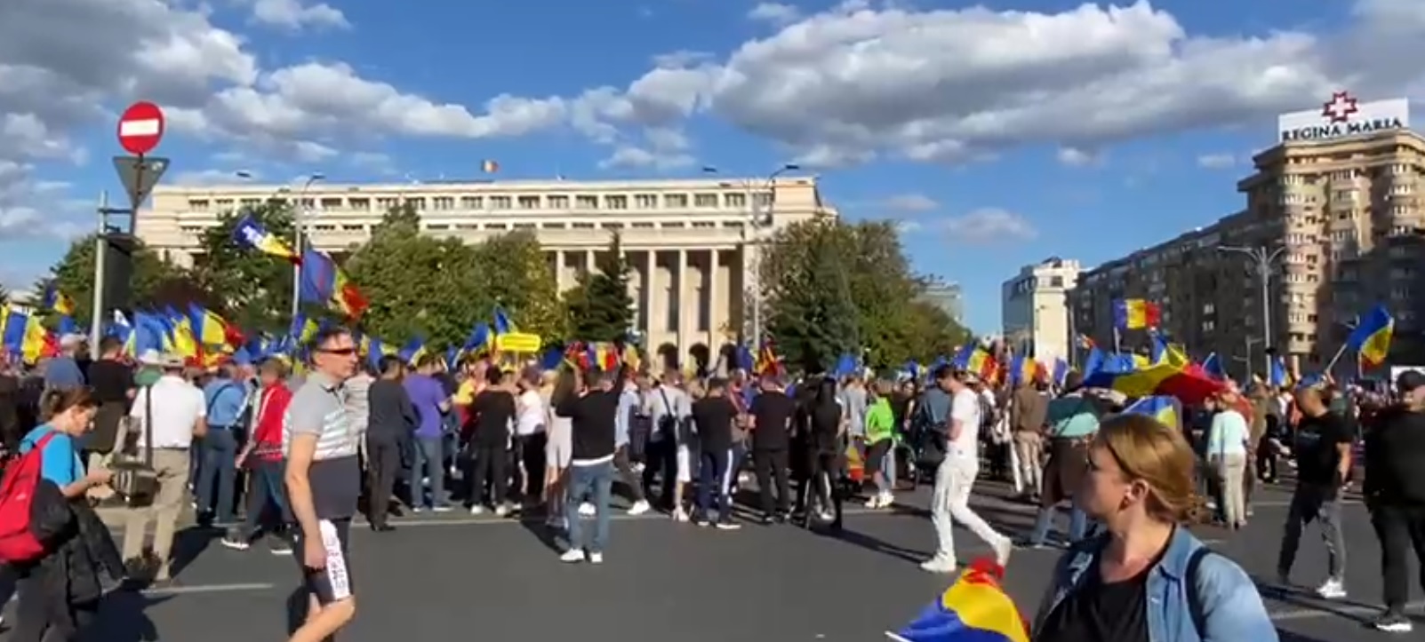 Protest în Piața Victoriei duminică seara: Jandarmeria instituie filtre de securitate și restricții de trafic