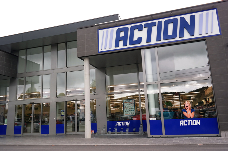 Action și Primark extind rețelele de magazine în România și lansează recrutări masive