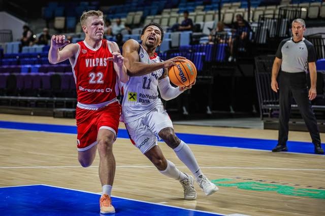 CSM Oradea a ratat calificarea în grupele Ligii Campionilor după o înfrângere strânsă