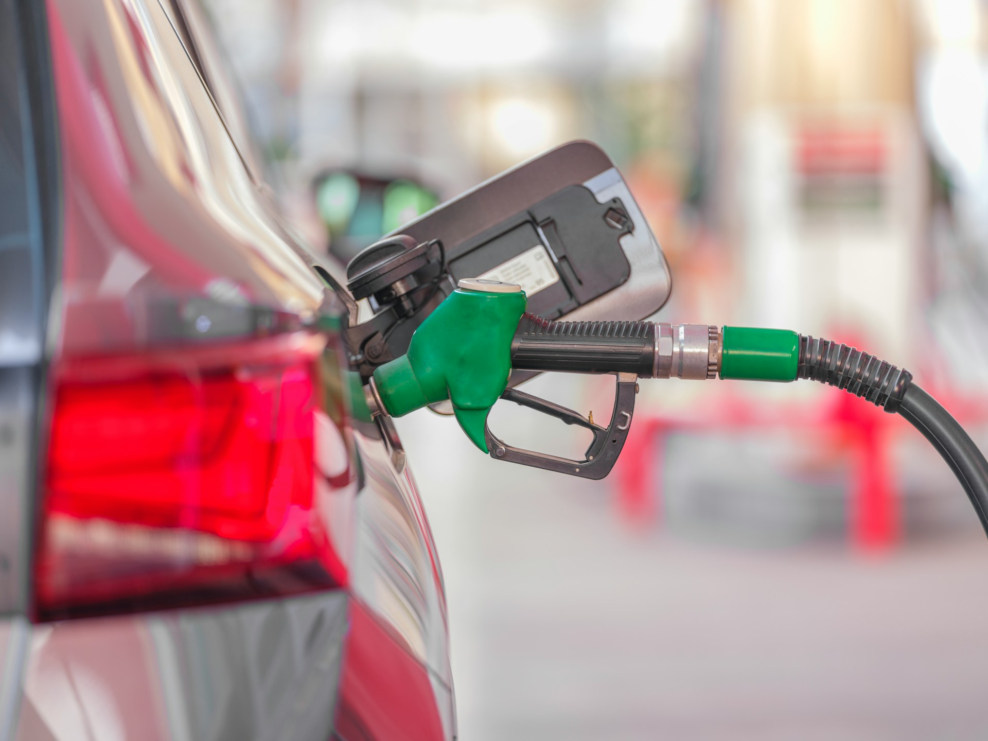 Bolivia elimină subvențiile pentru motorină pentru a combate contrabanda și deficitul bugetar