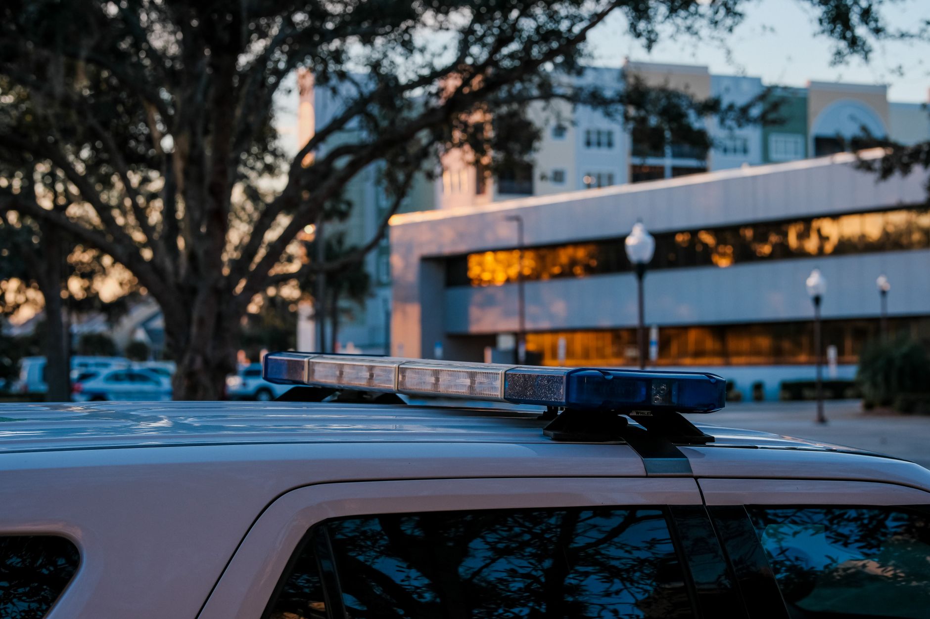 Agent ICE a împușcat un bărbat din Venezuela în Austin; primarul cere o anchetă independentă