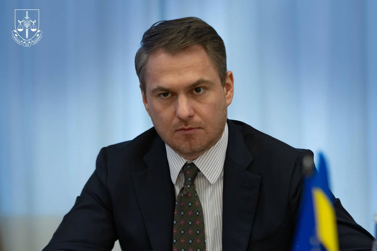 Suspiciuni de fugă în străinătate pentru fostul procuror general al Ucrainei, Ruslan Kravcenko