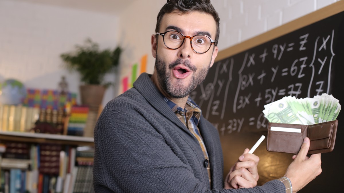 Profesorii din Iași vor primi compensarea pentru concediul de odihnă neefectuat