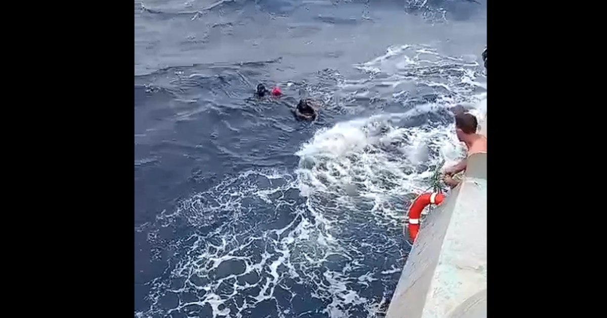 Tragedie în Vanuatu: Un mort și peste 30 de persoane dispărute după scufundarea feribotului MV Matui
