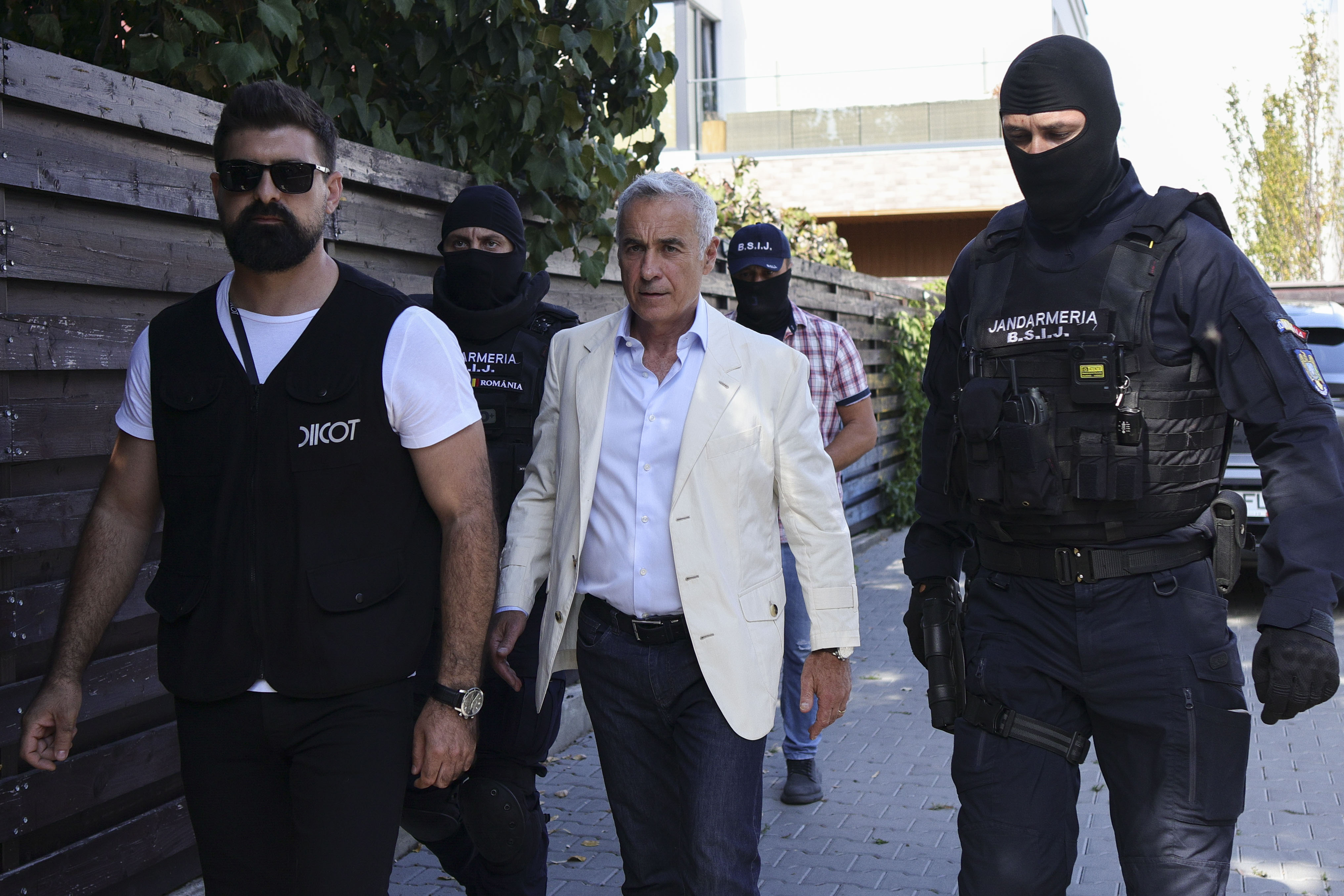Cazul Călin Georgescu și acuzațiile de înșelăciune aduse de un om de afaceri român