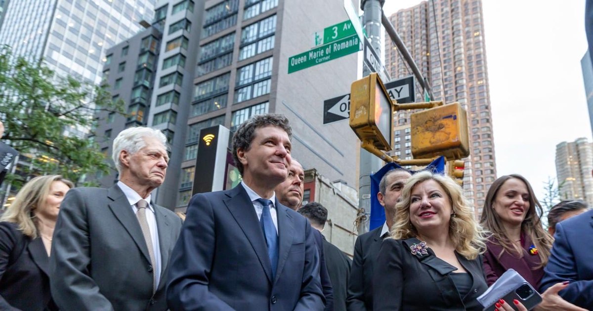 Nicușor Dan s-a întâlnit la New York cu românii din SUA. Mesaj despre diaspora și progresul țării