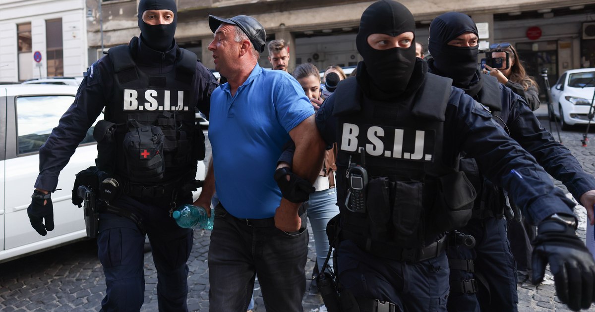 Acțiune penală masivă după violențele din Piața Victoriei: 20 de persoane reținute și percheziții în 16 județe