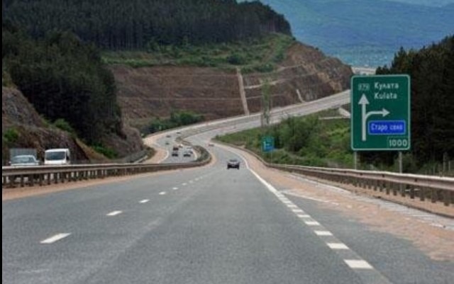 Bulgaria rămâne în urmă în UE: doar 877 de kilometri de autostrăzi și mari disparități regionale