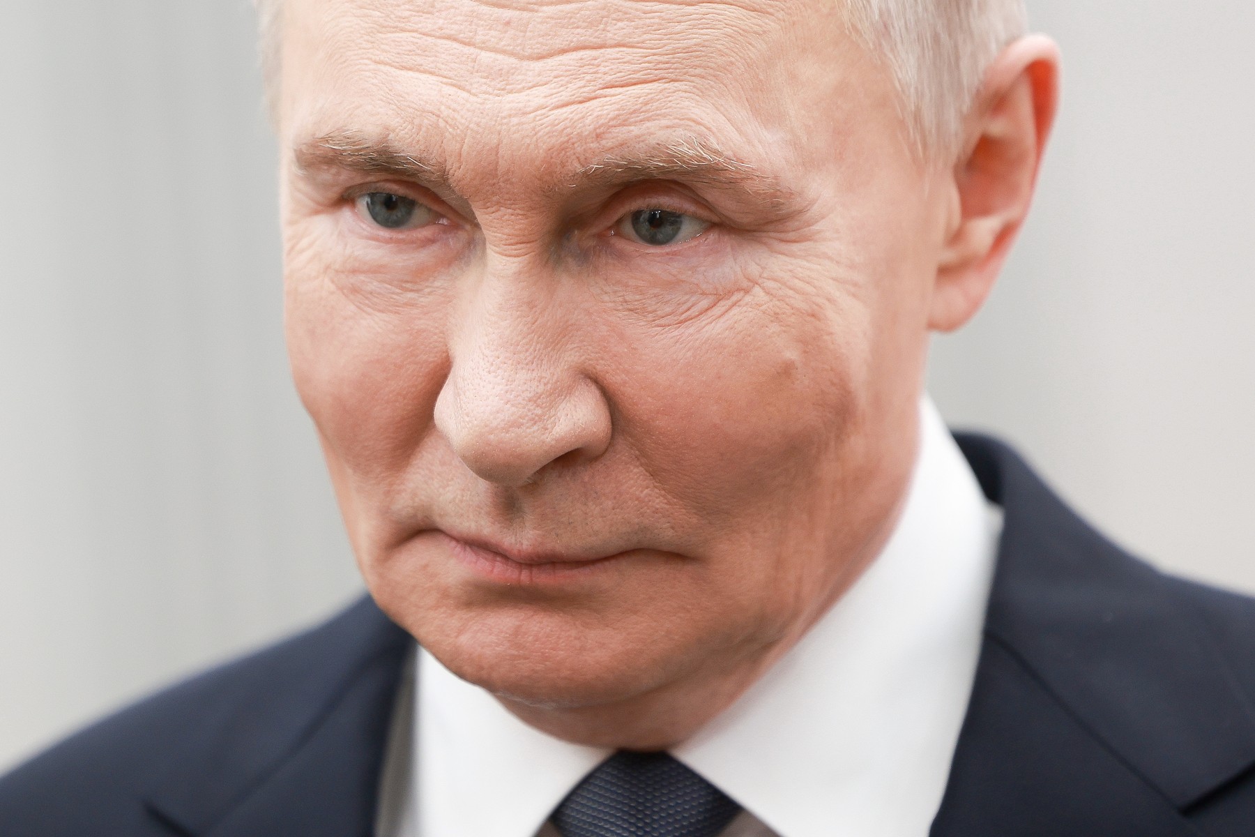 Vladimir Putin construiește o nouă reședință la Soci prin contracte de apărare secrete