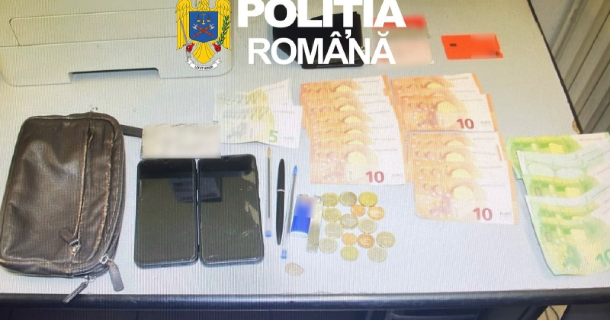 Un bărbat de 66 de ani a furat 3.000 de euro de la un pasager în Aeroportul Henri Coandă