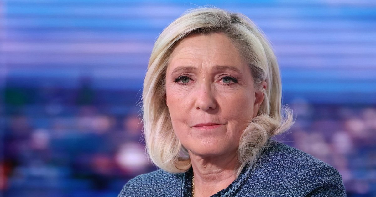 Marine Le Pen conduce în intențiile de vot pentru alegerile prezidențiale din Franța