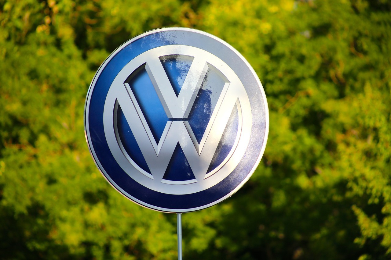 Marea rechemare de vehicule Volkswagen și Audi: peste 2,8 milioane de mașini afectate de defecte la direcție