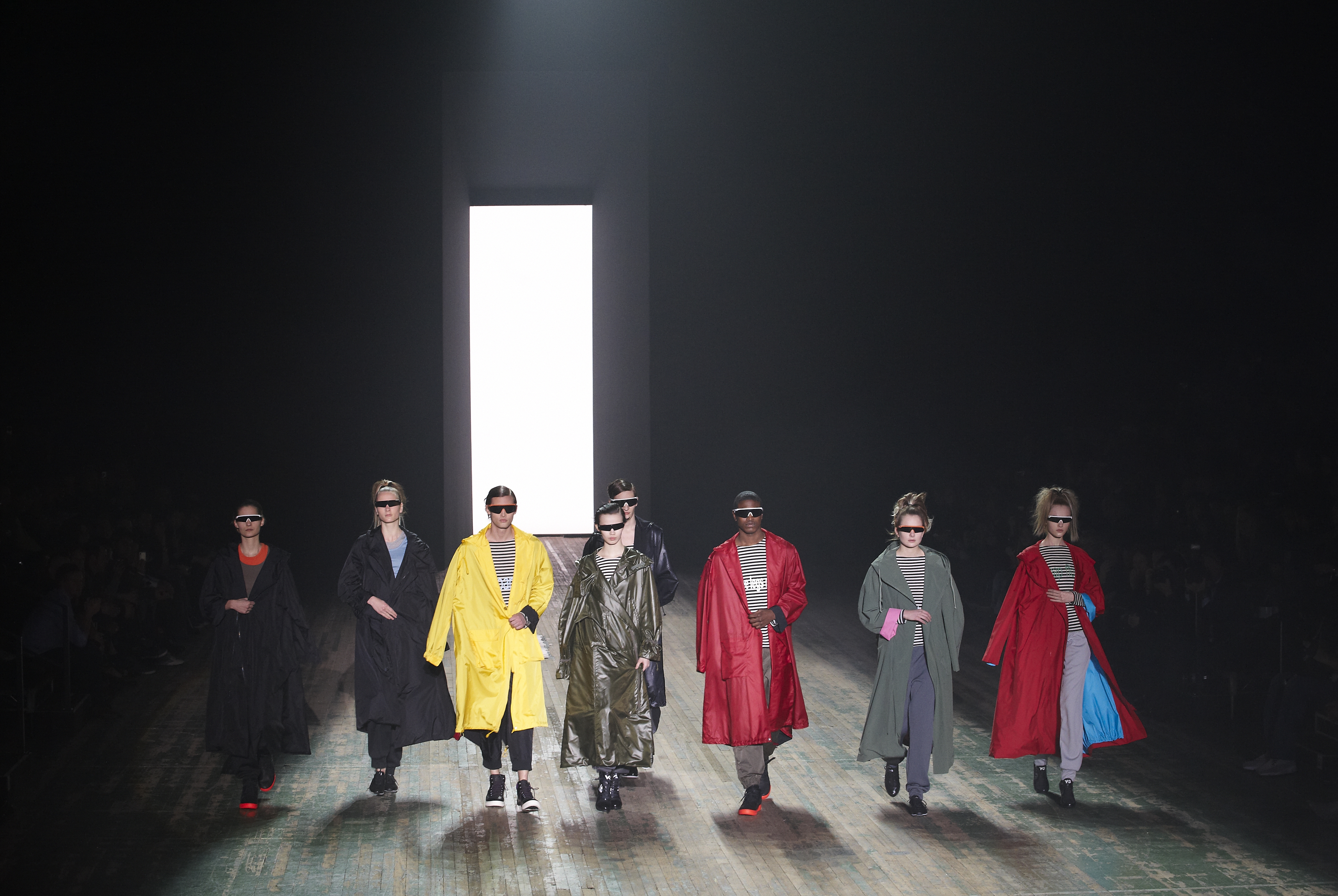 Mercedes-Benz Bucharest Fashion Week revine în octombrie cu un program extins de artă și modă