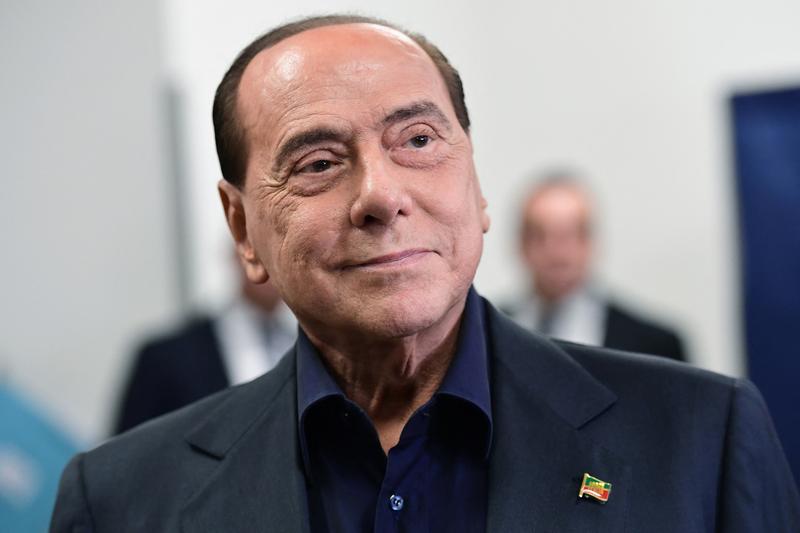 Aeroportul Milano-Malpensa poartă oficial numele fostului premier Silvio Berlusconi