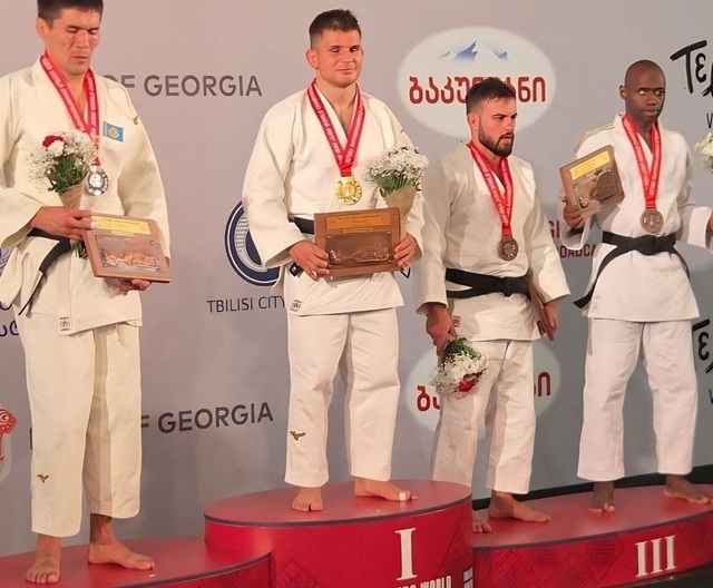 Alex Bologa a câștigat pentru a treia oară titlul de campion mondial la Para Judo
