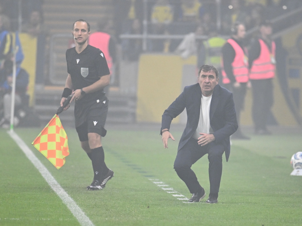 Critici dure la adresa lui Gheorghe Hagi după înfrângerea României cu Suedia în Liga Națiunilor