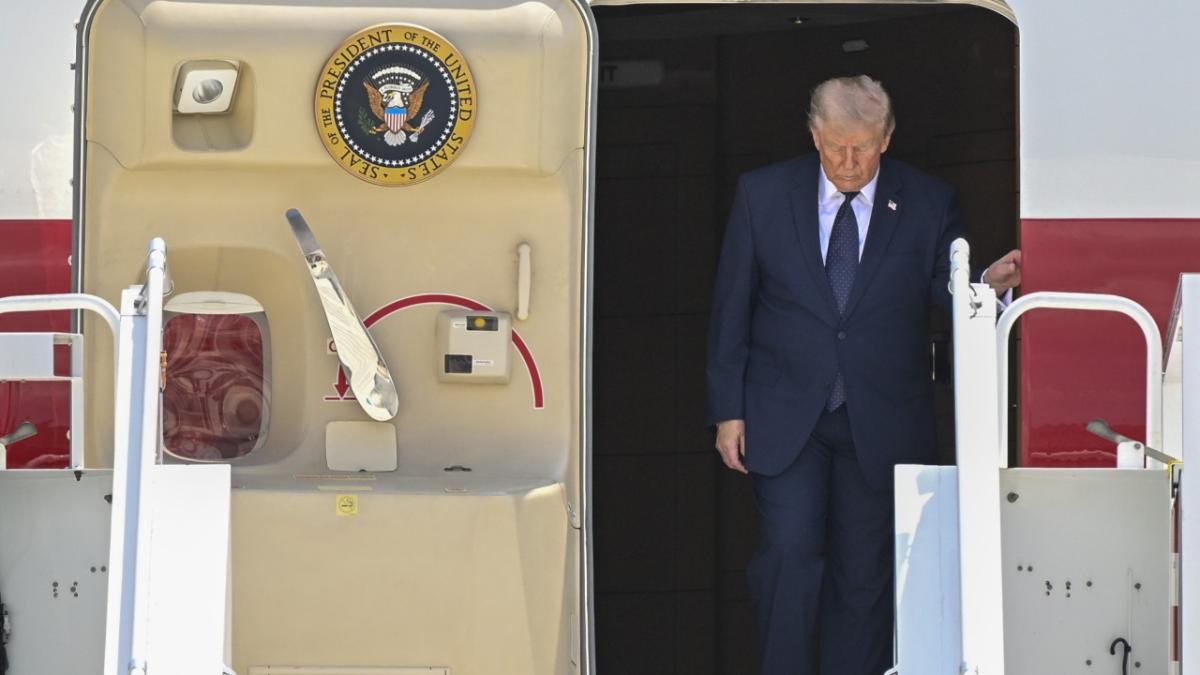 Incident tensionat în spațiul aerian: Pilotul Cezar Osiceanu analizează o situație de risc cu avionul lui Donald Trump