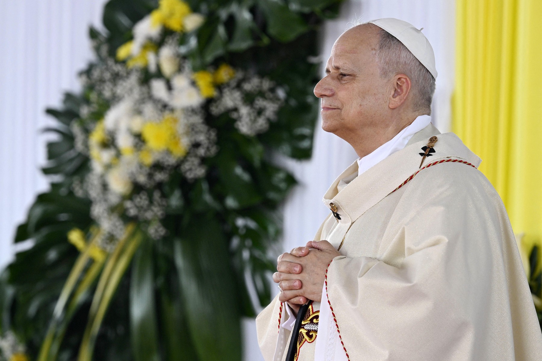 Papa Leon al XIV-lea a cerut demnitate și pace pentru migranți în timpul vizitei sale la Paris
