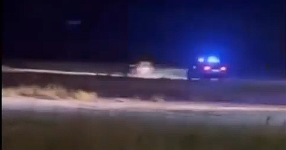 Urmărire spectaculoasă la Mangalia: șofer băut și fără permis a făcut drifturi pe plajă pentru a scăpa de poliție