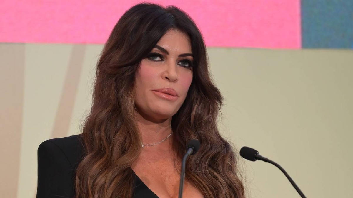 Kimberly Guilfoyle, noua ambasadoare a SUA în Grecia, are un parcurs profesional marcat de controverse și succes