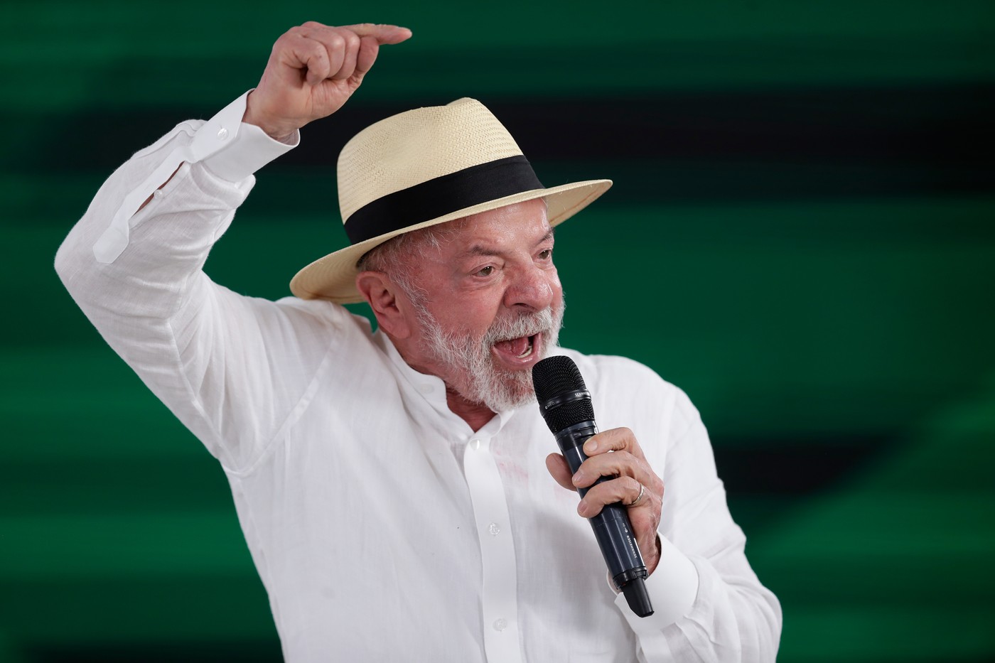 Brazilia: Președintele Lula anunță interzicerea pariurilor online și a cazinourilor