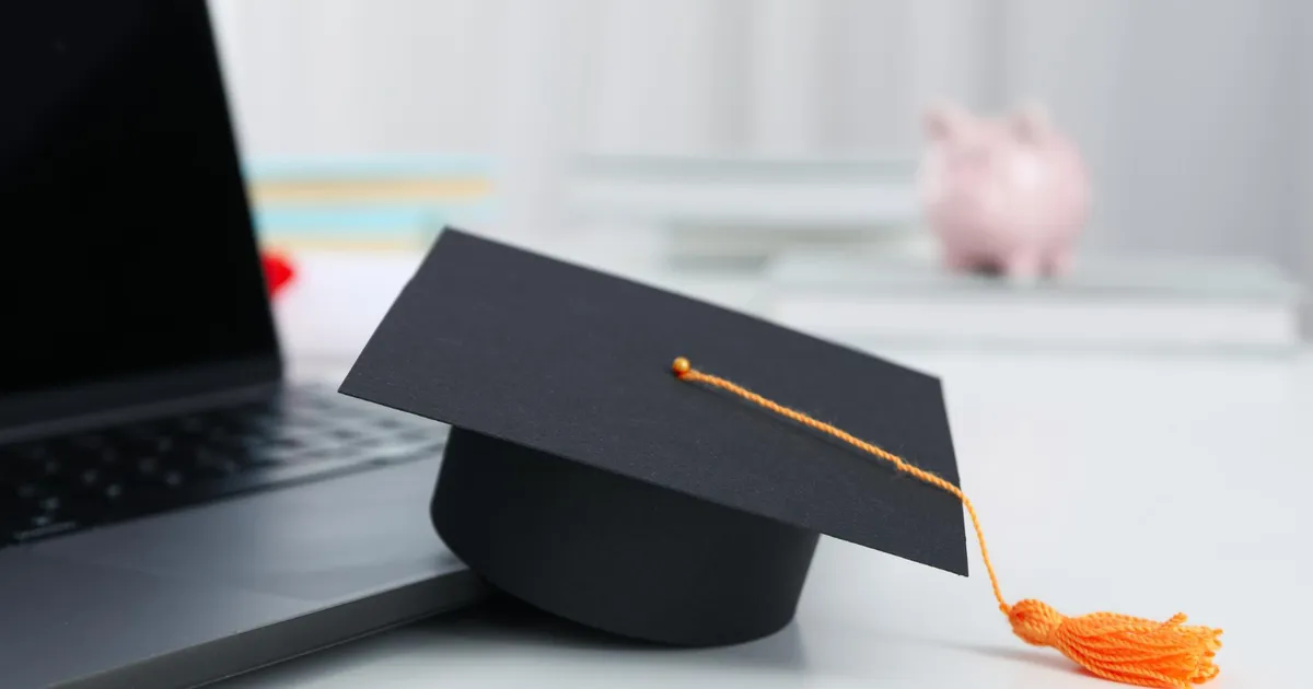 Studenții propun 10 măsuri pentru Guvern: de la majorarea burselor la protecția împotriva hărțuirii