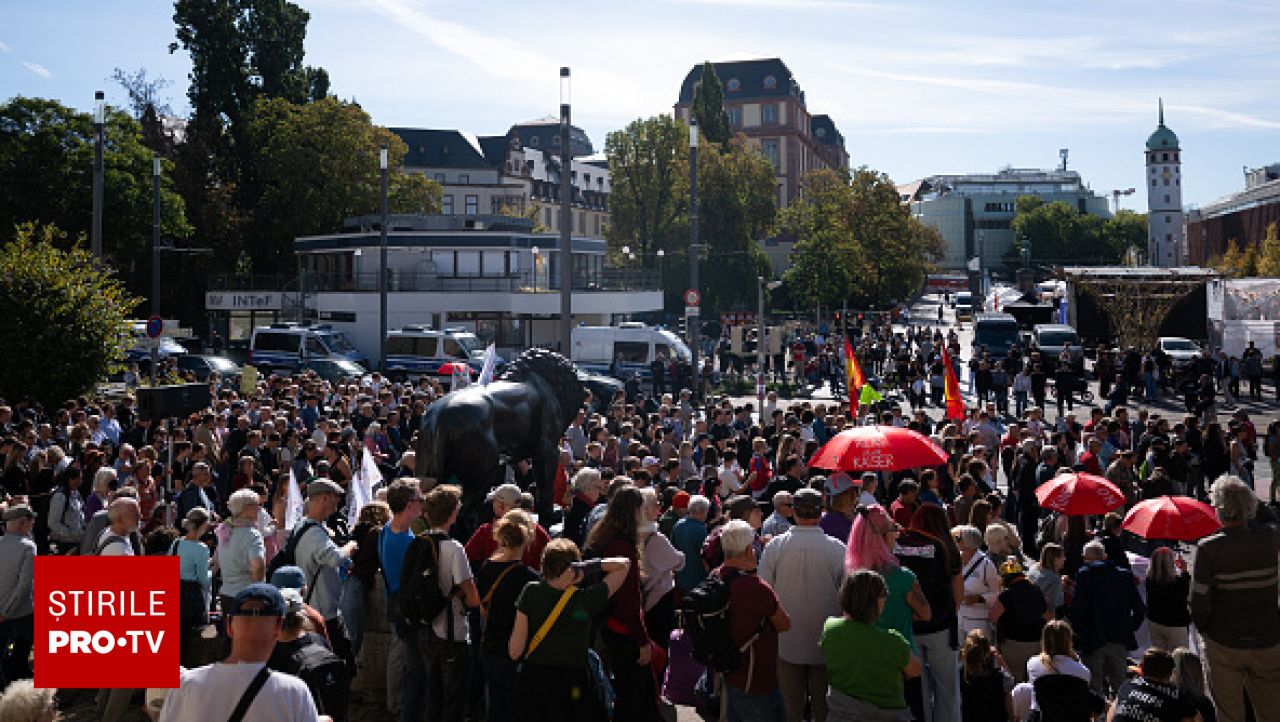 Proteste masive în Germania: 175.000 de oameni au ieșit în stradă împotriva reducerilor sociale
