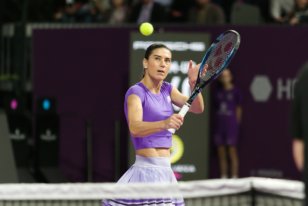 Sorana Cîrstea va absența de la China Open din cauza unei accidentări la gambă