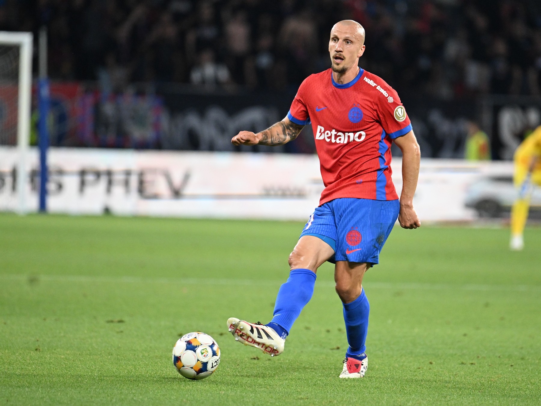 Vlad Chiricheș a comentat plecarea lui Florin Tănase de la FCSB: „Tuturor ne vine rândul”