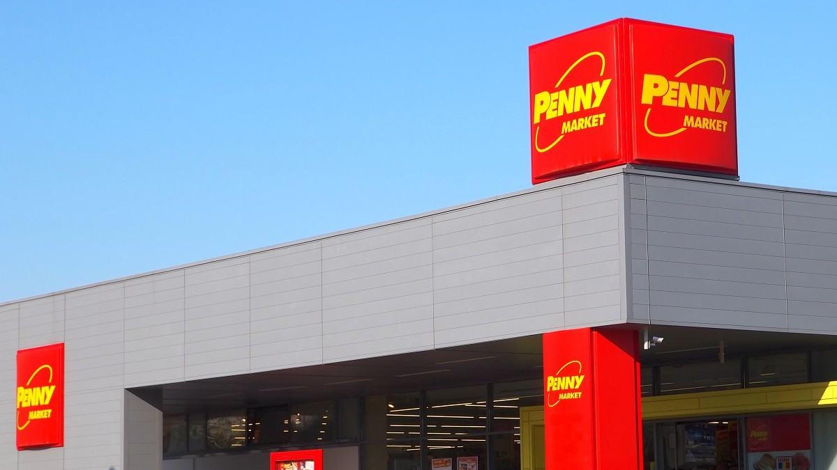 Penny România anunță reduceri masive la cafea, fructe și legume. Prețurile scad cu până la 40%
