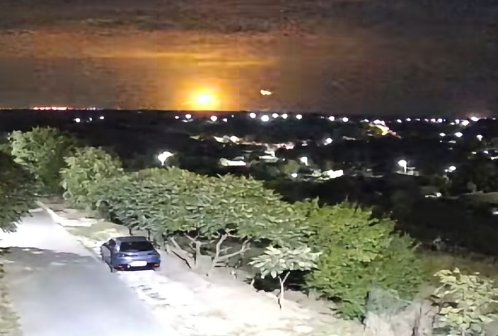 Explozii rusești la Izmail au fost surprinse de localnici din Tulcea, în timp ce drona a intrat în spațiul aerian al României