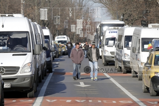 Transportatorii cer amânarea amenzilor pentru noul sistem TollRo din cauza deficiențelor tehnice