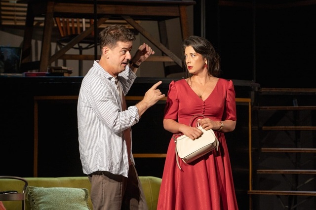 Teatrul Nottara debutează noua stagiune cu piesa „Jake și femeile lui” de Neil Simon
