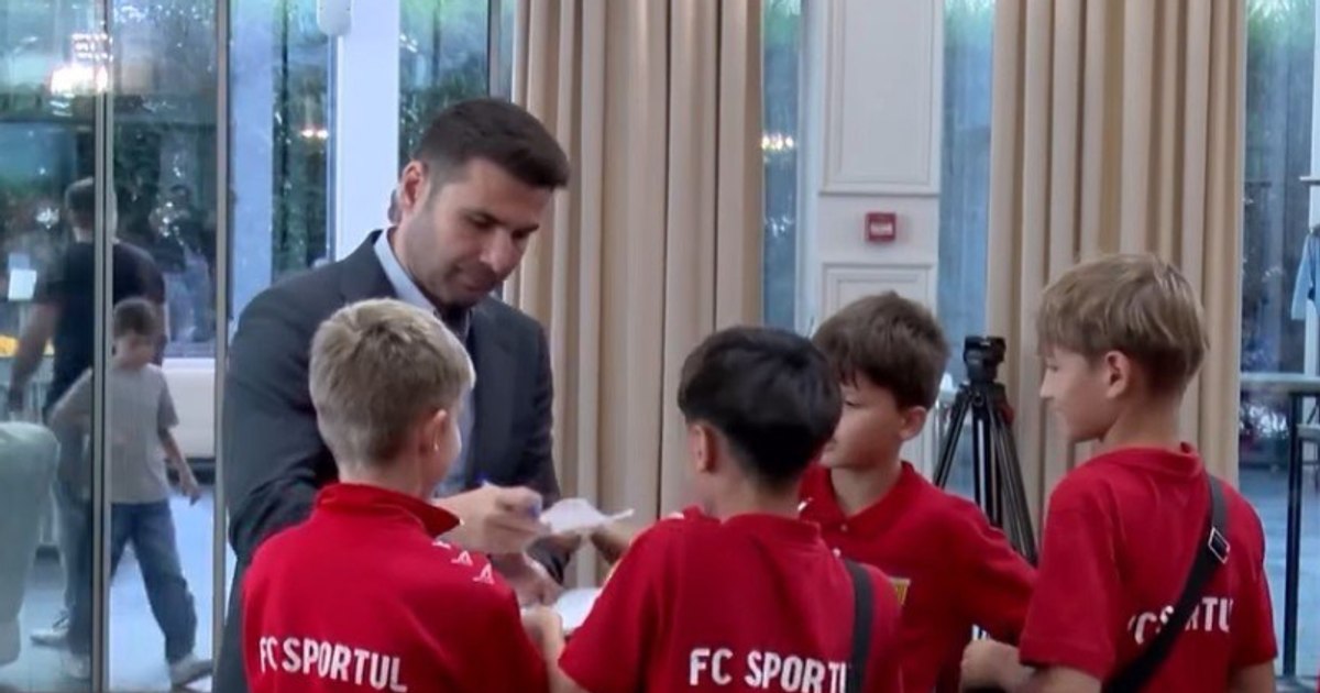 Adrian Mutu promovează fotbalul infantil în Republica Moldova prin proiect de colaborare cu academii locale