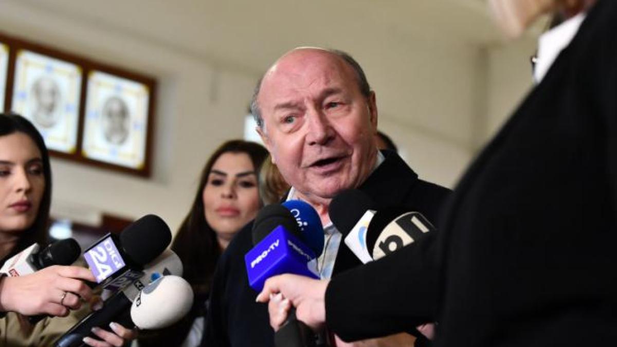 Traian Băsescu critică blocajul politic și indică soluția pentru refacerea coaliției de guvernare