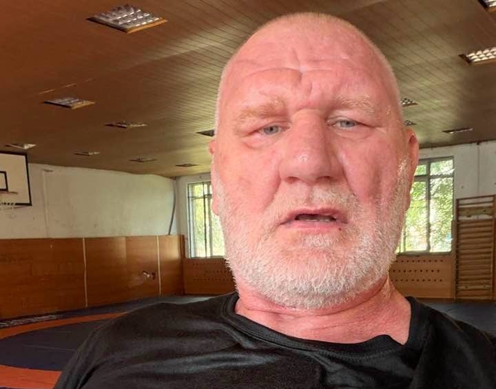 Luptătorul de MMA Anatoli Ciumac arestat preventiv după un incident violent în Centrul Vechi