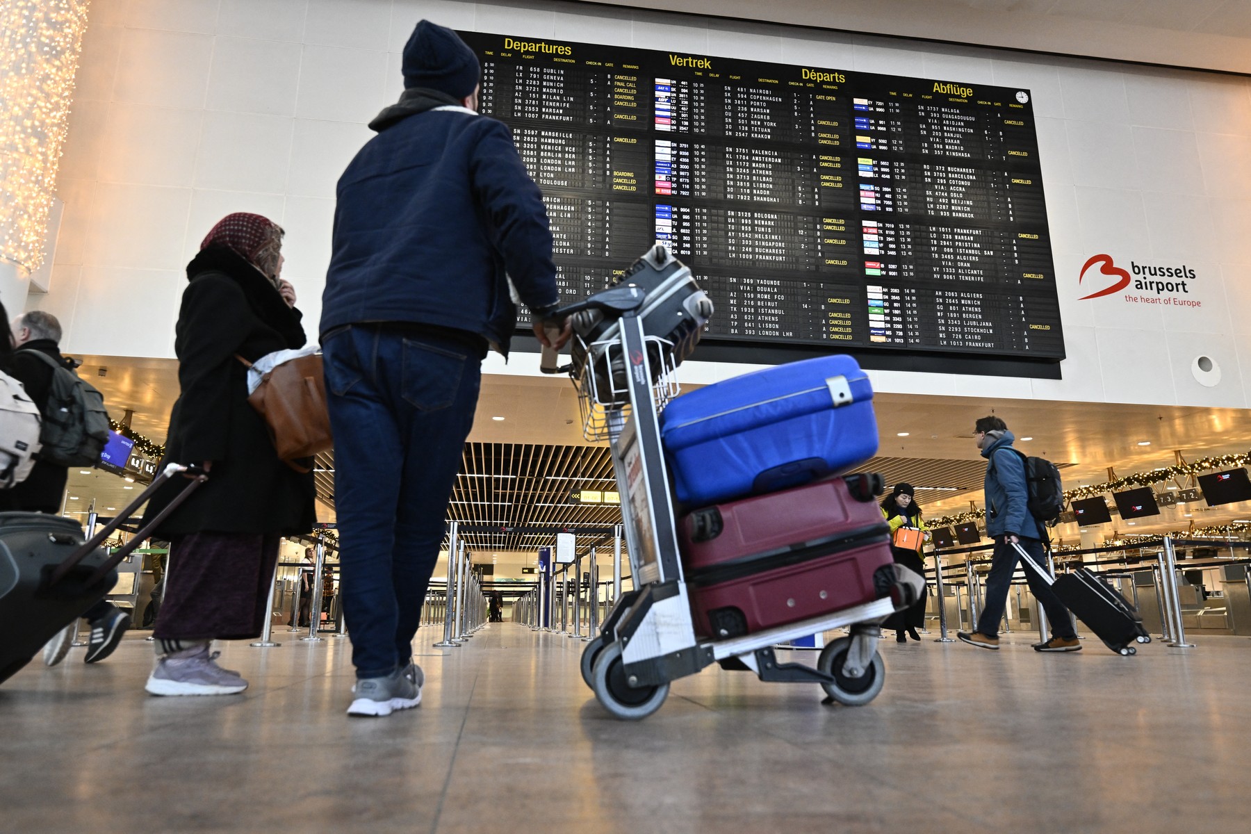 Perturbări majore în traficul aerian din Italia: grevă cu impact asupra zborurilor de miercuri
