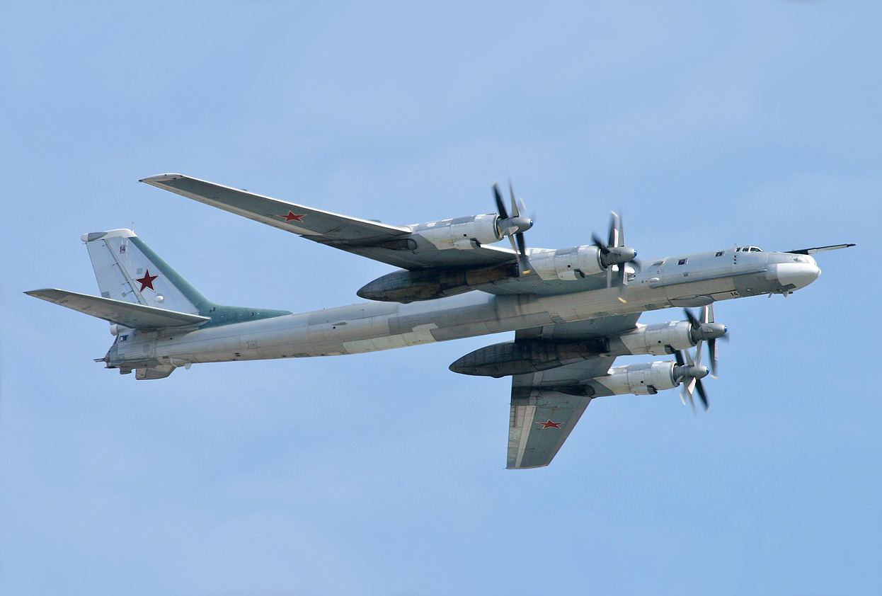 Bombardier strategic rusesc Tu-95 s-a prăbușit în Extremul Orient, șase persoane au murit