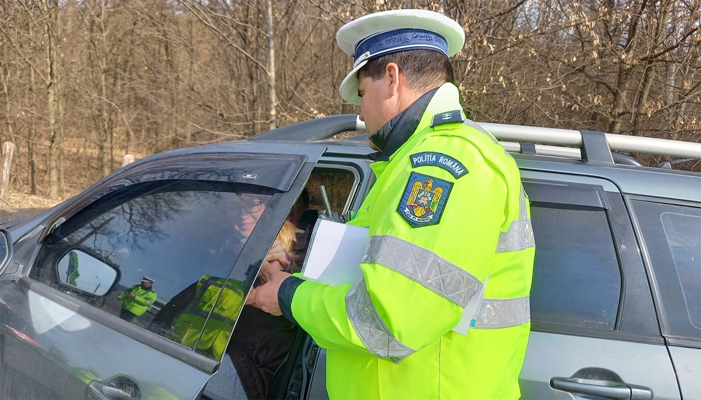 Șoferii vor fi opriți în trafic pentru anchete de circulație organizate de CNAIR