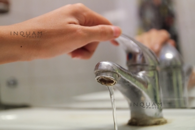 Volumul de apă distribuită în România a scăzut cu 14,5% în 2025, în ciuda creșterii consumului de către populație