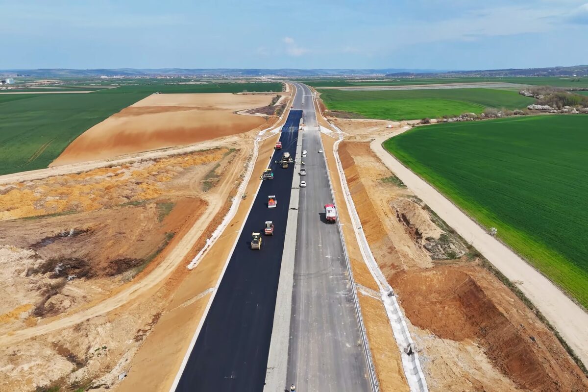 Autostrada A3, tronsonul Suplacu de Barcău – Chiribiș, va fi deschisă la trafic din 1 decembrie